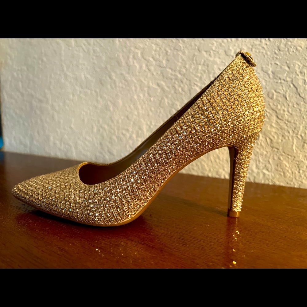 Beautiful MK heels. Brand new in a box